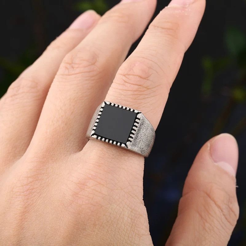 Jewelry Black Square Stone Ring Size ONE SIZE - 1 Thumbnail