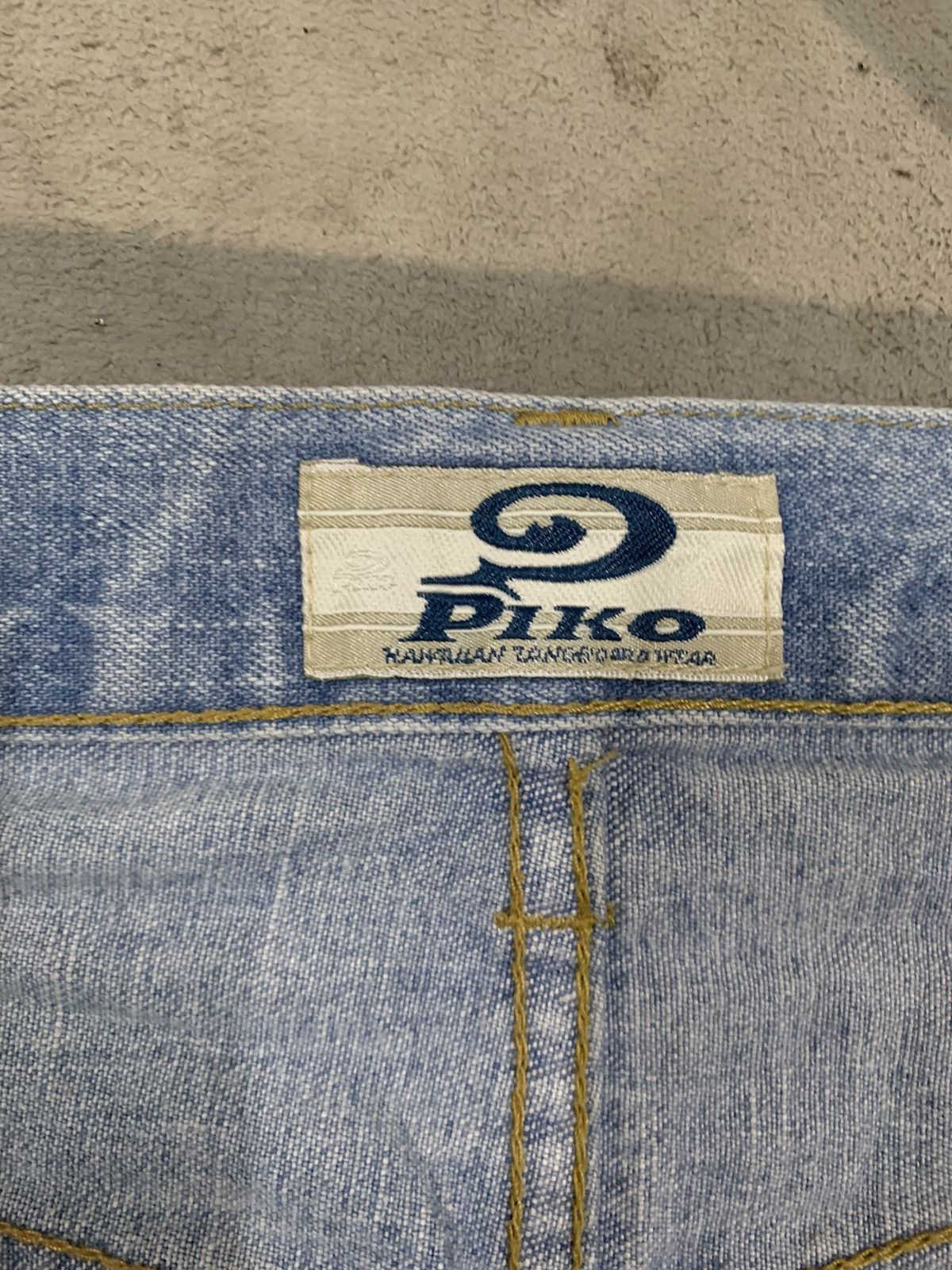 JNCO Vintage Japanese Brand Piko Hawaiian Baggy Distressed Jeans Size US 31 - 19 Thumbnail