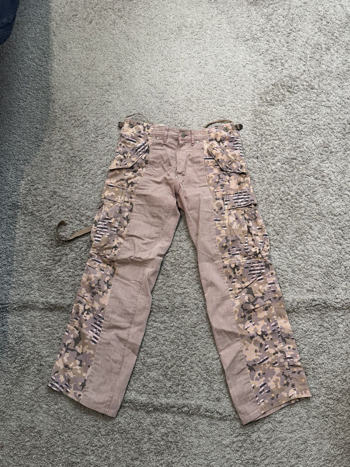 Maison MIHARA YASUHIRO Rare Miharayasuhiro cropped cargos Size US 32 / EU 48 - 3 Thumbnail