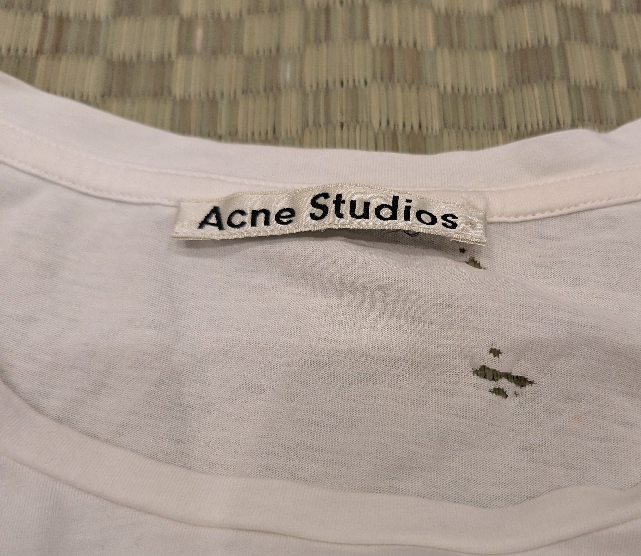 Acne Studios THRASHED Acne Studios Vista Patch PUW15 No Drugs T-shirt Size S / US 4 / IT 40 - 3 Thumbnail