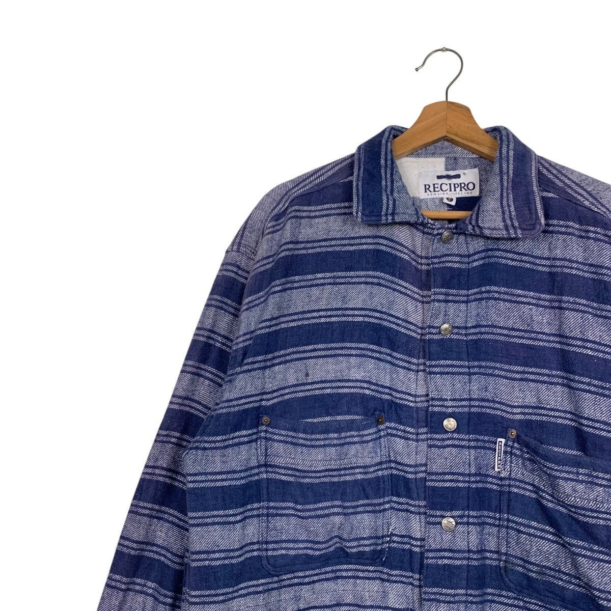 Vintage 90's RECIPRO Blue Stiped Flannel Jacket #2779-C125 Size US L / EU 52-54 / 3 - 3 Thumbnail