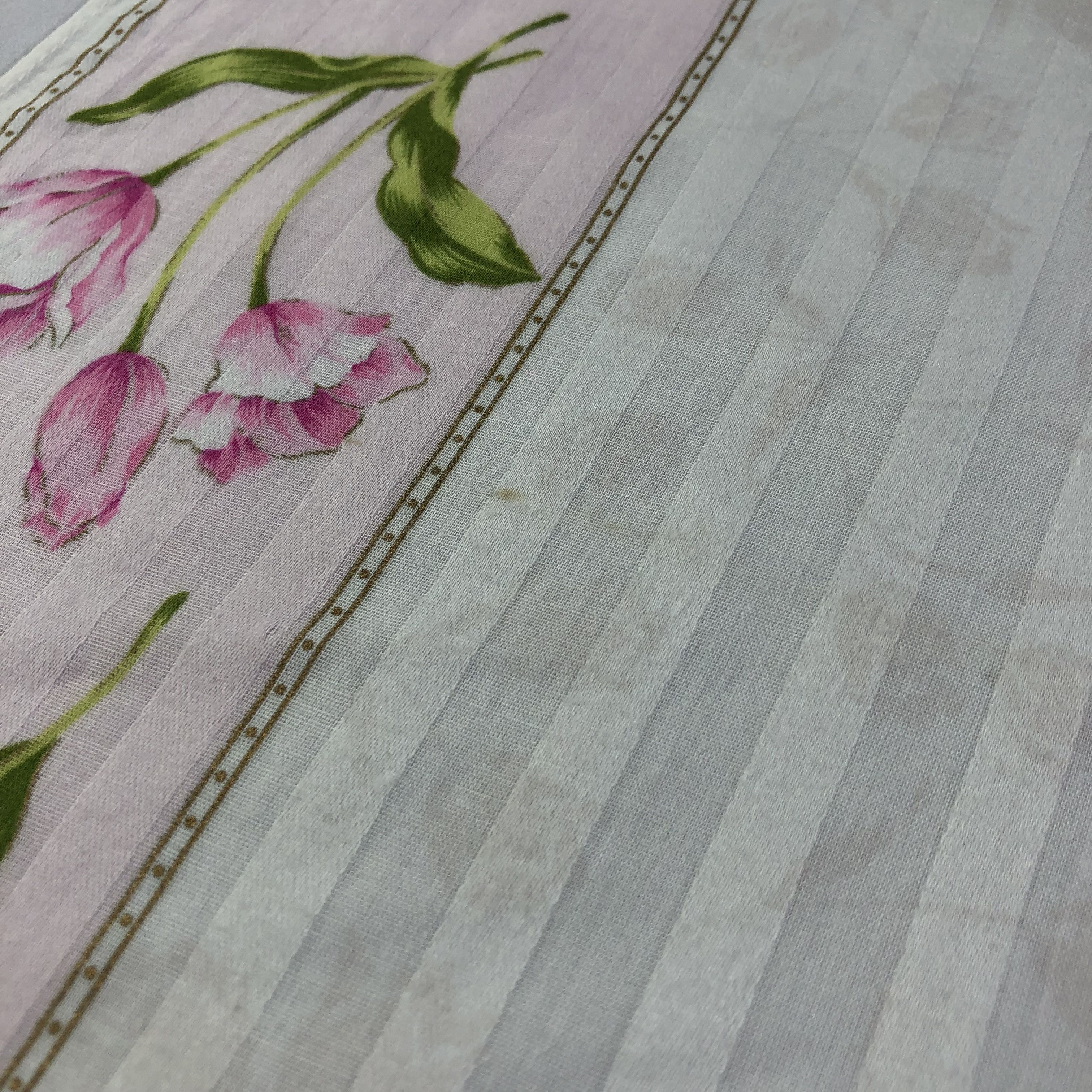 Pierre Balmain × Vintage Pierre Balmain Floral Handkerchief Neckerchief Bandana H2147 Size ONE SIZE - 7 Thumbnail