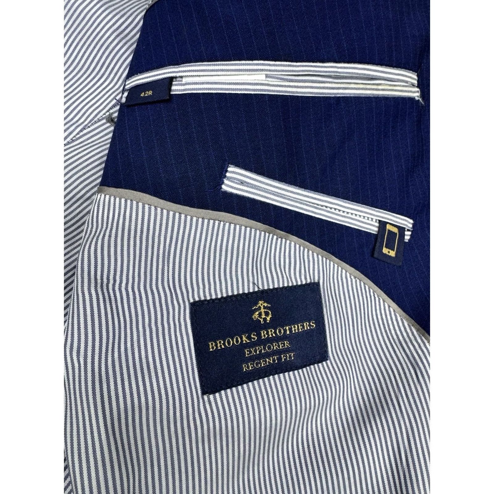 Brooks Brothers Brooks Brothers Explorer Regent Fit Men's 42R Blue Pinstripe 2 Piece Suit Jacket Blazer Size 42R - 2 Thumbnail
