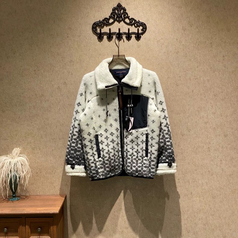 Louis Vuitton Louis Vuitton 25ss blazing ski old flower teddy jacket Size XXS / US 00 / IT 34 - 1 Thumbnail