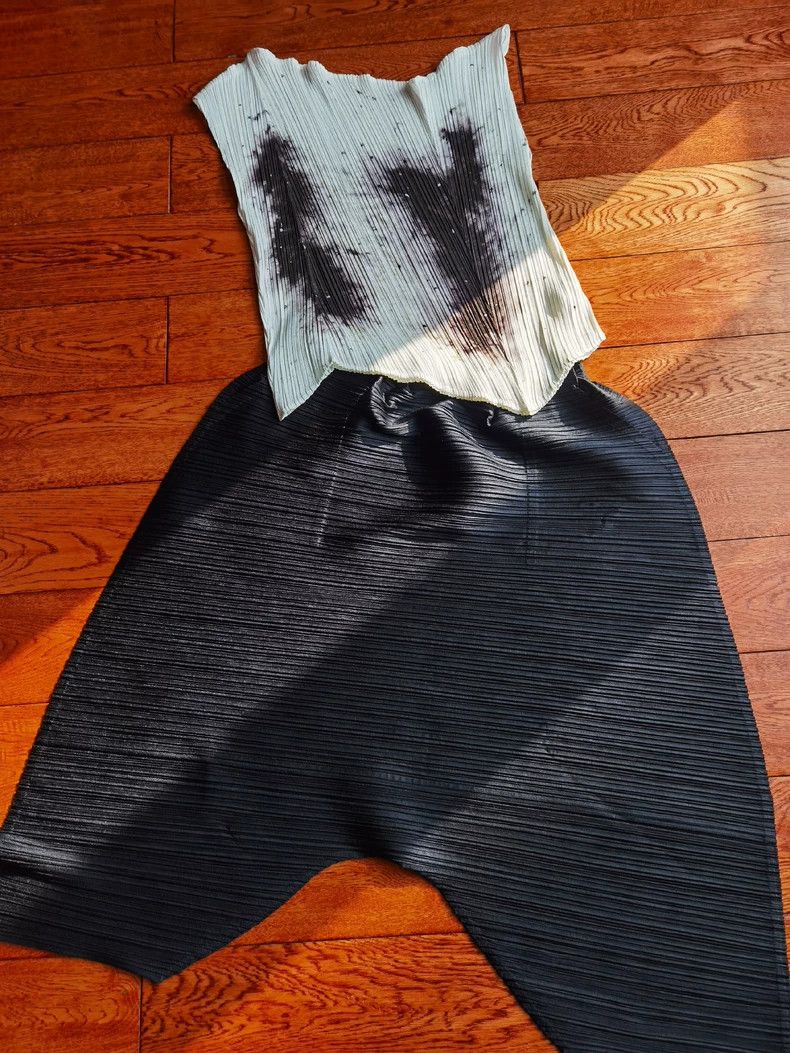 Pleats Please Issey Miyake Issey Miyake Firework vest Size L / US 10 / IT 46 - 1 Thumbnail