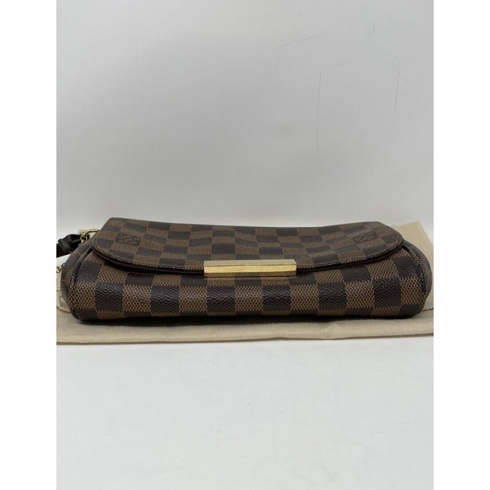 Louis Vuitton LOUIS VUITTON Favorite PM Damier Ebene Crossbody DISCONTINUE Size ONE SIZE - 6 Thumbnail