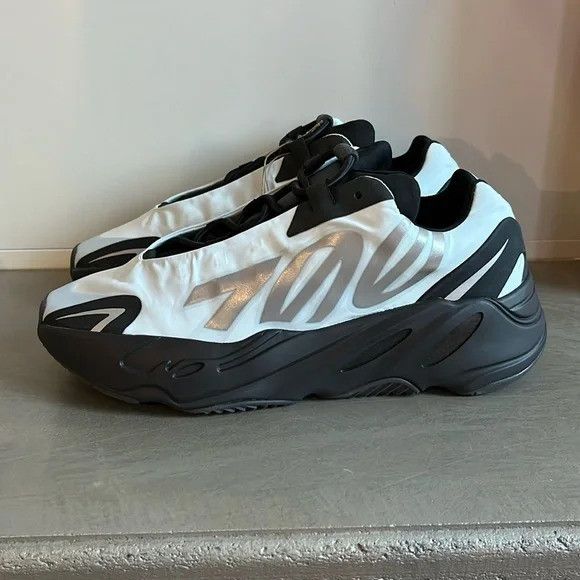 Adidas Yeezy Boost 700 MNVN Blue Tint Sneakers