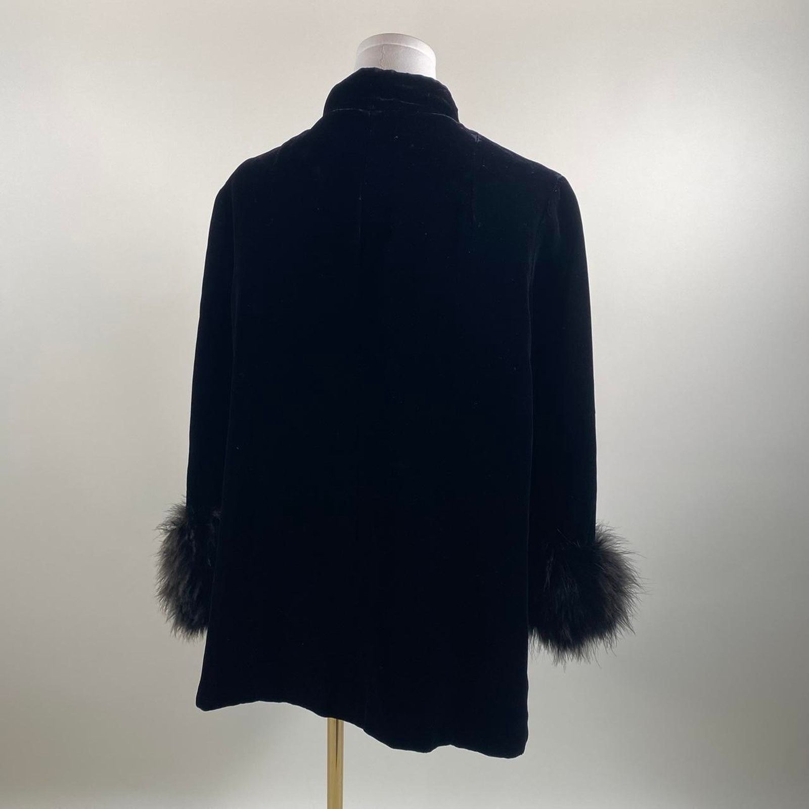 Other Vintage black velvet feathered coat Size L / US 10 / IT 46 - 4 Thumbnail