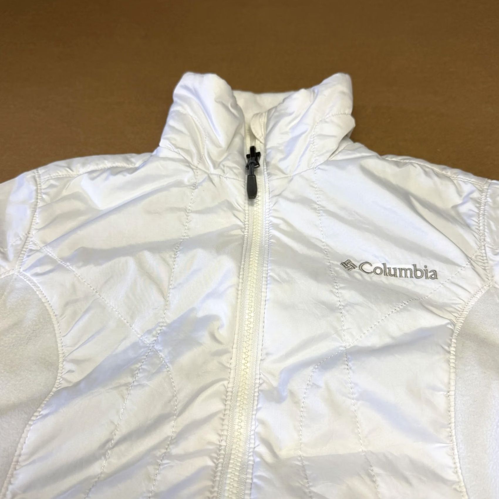 Vintage Columbia XS White Quilted Fleece Jacket Women Size XS / US 0-2 / IT 36-38 - 5 Thumbnail