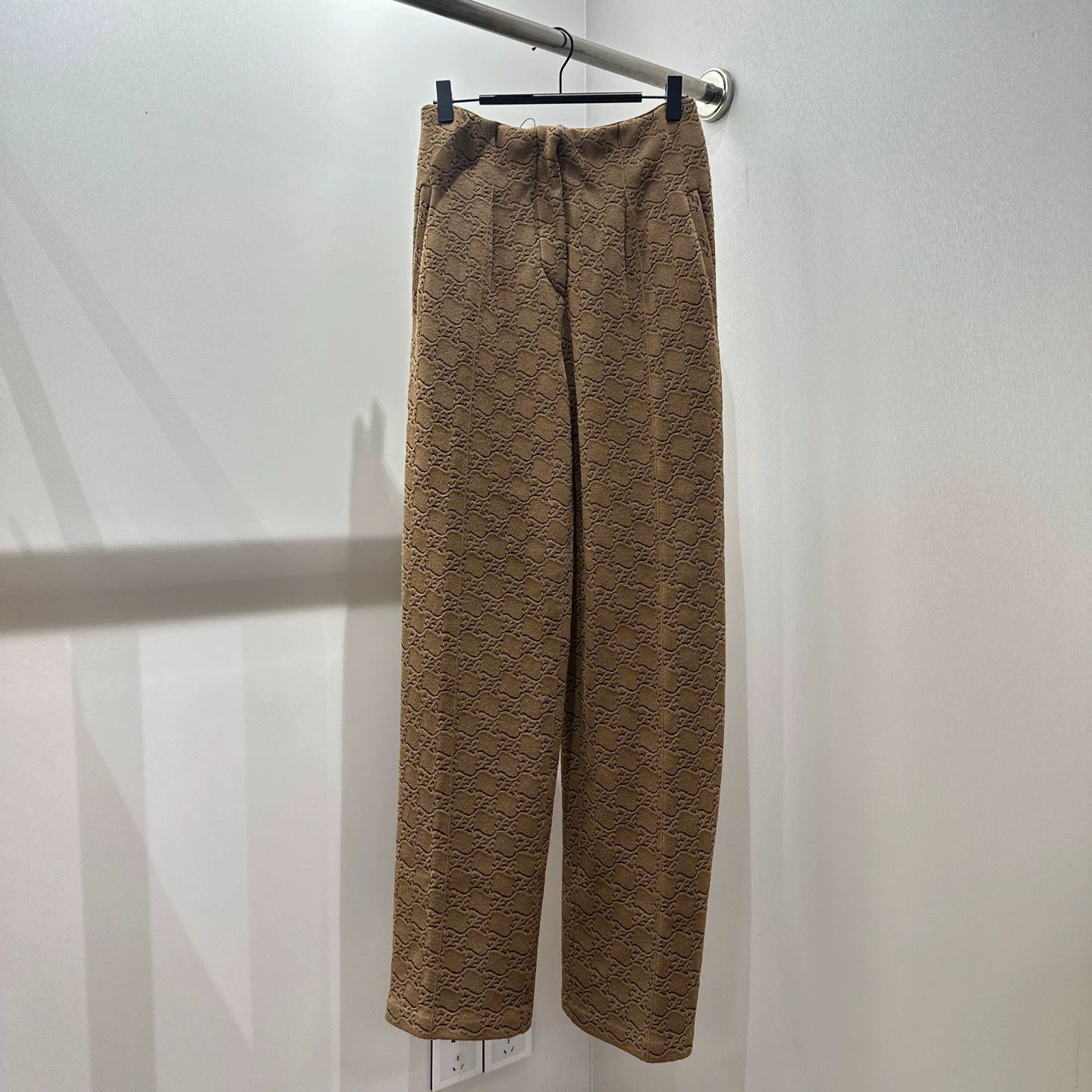 Fendi Fendi all over print Women's pants 38 no tag Size 26" / US 2 / IT 38 - 1 Thumbnail
