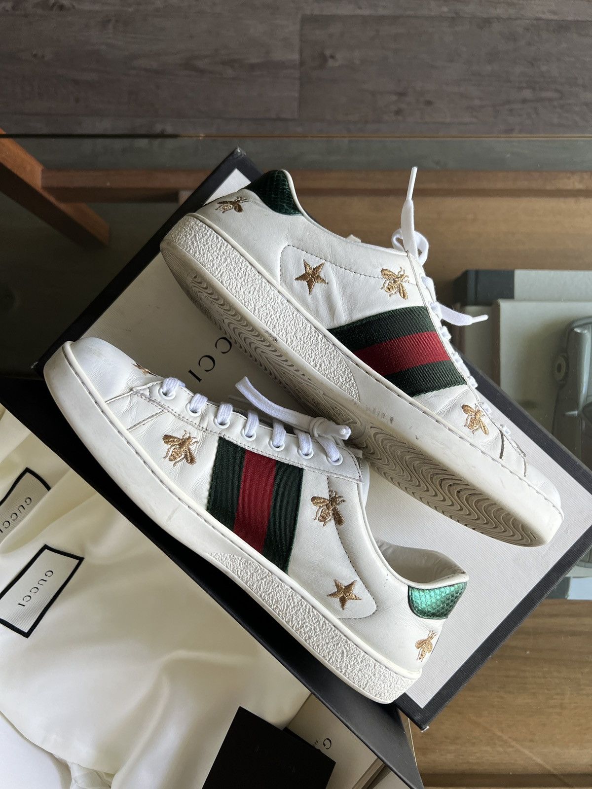 Gucci Gucci - Ace Low Top Sneaker (Embroidered Bee) Size US 8 / EU 41 - 3 Thumbnail