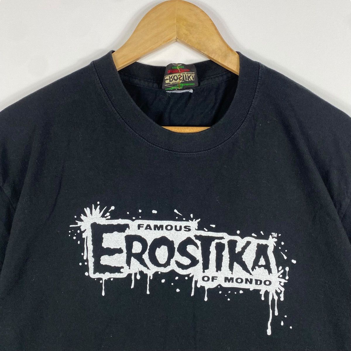 Japanese Brand × Vintage Vintage 00's EROSTIKA By Rockin' Jelly Bean Graphic Tee Size US L / EU 52-54 / 3 - 2 Thumbnail