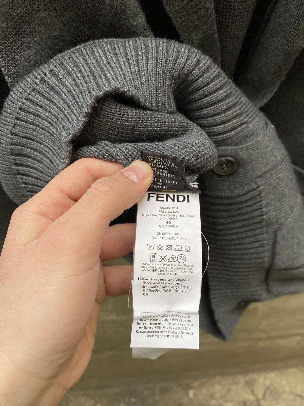 Fendi Fendi grey wool Cardigan with pocket details Strickjacken Size S / US 4 / IT 40 - 11 Thumbnail