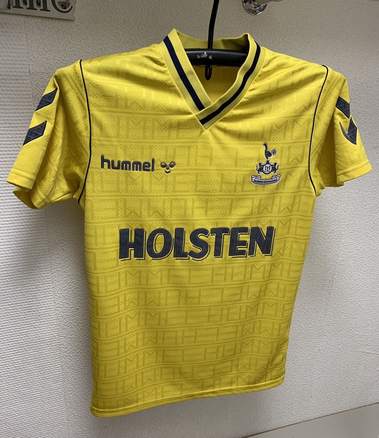 Vintage Tottenham Hotspurs Hummel vintage soccer jersey S 1991 Size US S / EU 44-46 / 1 - 1 Thumbnail