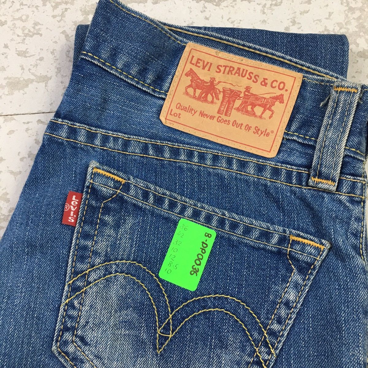 Levi's Crazy Levis Type 1 Twist Leg Tough Boot Flare Jeans Size US 36 / EU 52 - 13 Thumbnail