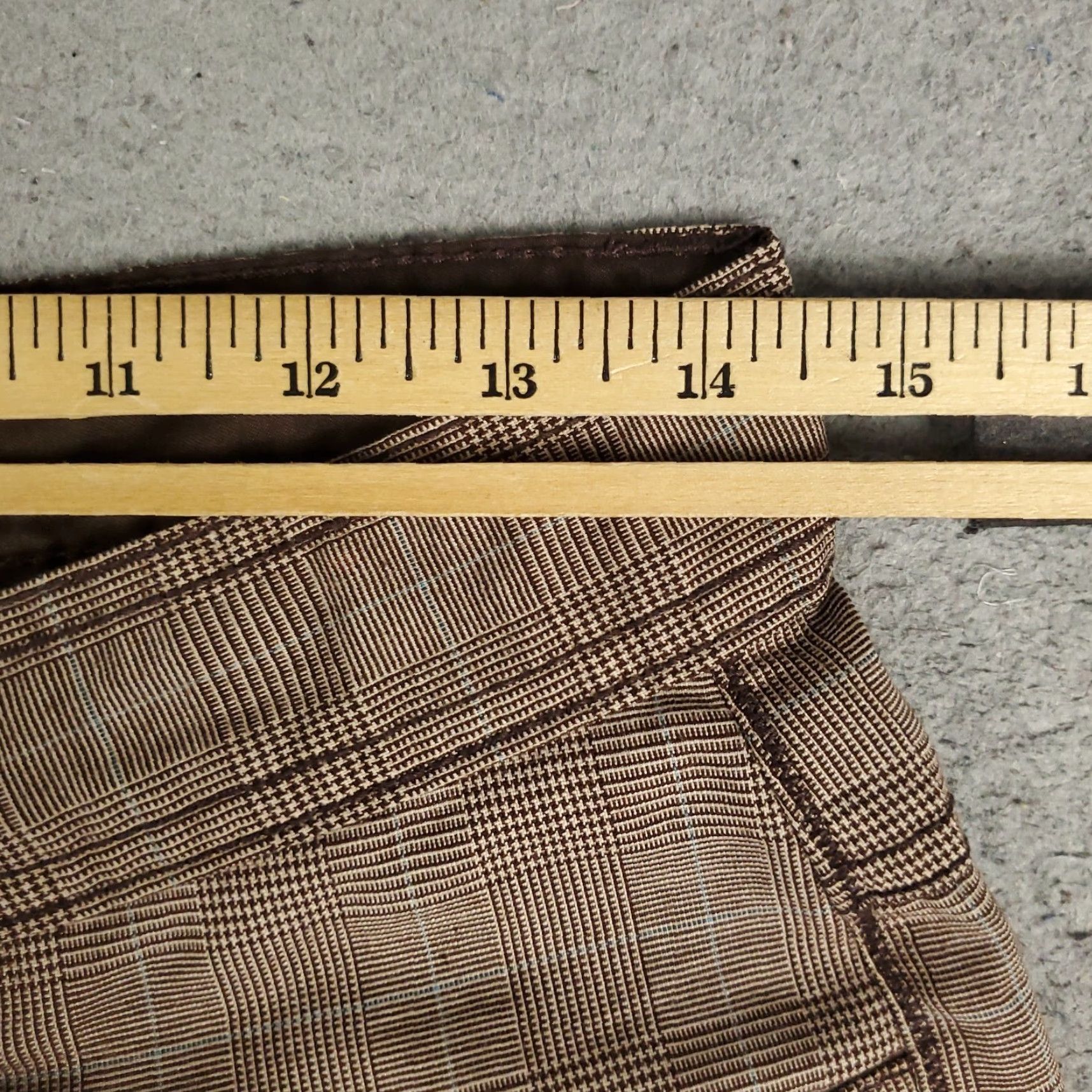 Prana prAna Shorts Mens 30 Brown 5 Pocket Flat Front Chino Casual Dress Pants Wool? No. (only use original words) Size US 30 / EU 46 - 6 Thumbnail