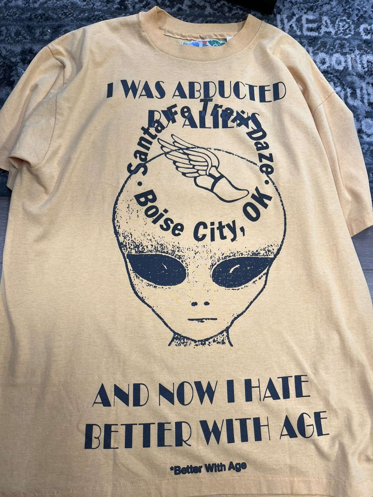 Better With Age better with age Abduction Alien T-Shirt Extra Large New Size US XL / EU 56 / 4 - 1 Thumbnail