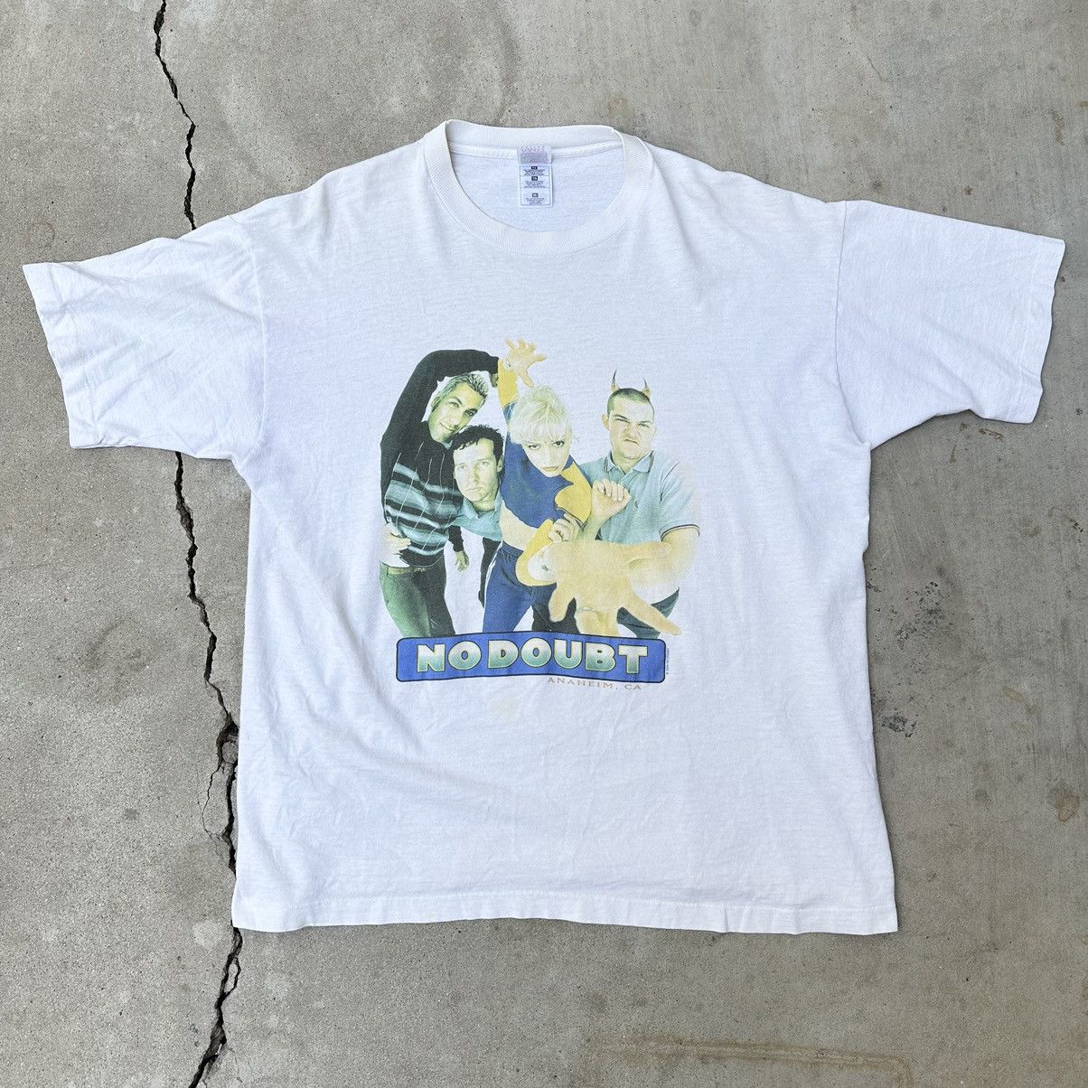 image of Vintage No Doubt Gwen Stefani T Shirt in White, Men's (Size XL)