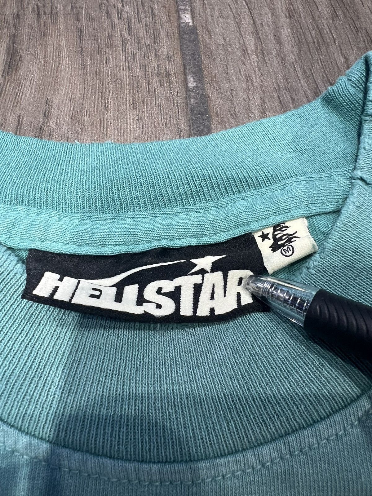 HELLSTAR HELLSTAR “CRACK PRINT” TSHIRT - SIZE MEDIUM - (GREEN) Size US M / EU 48-50 / 2 - 3 Thumbnail