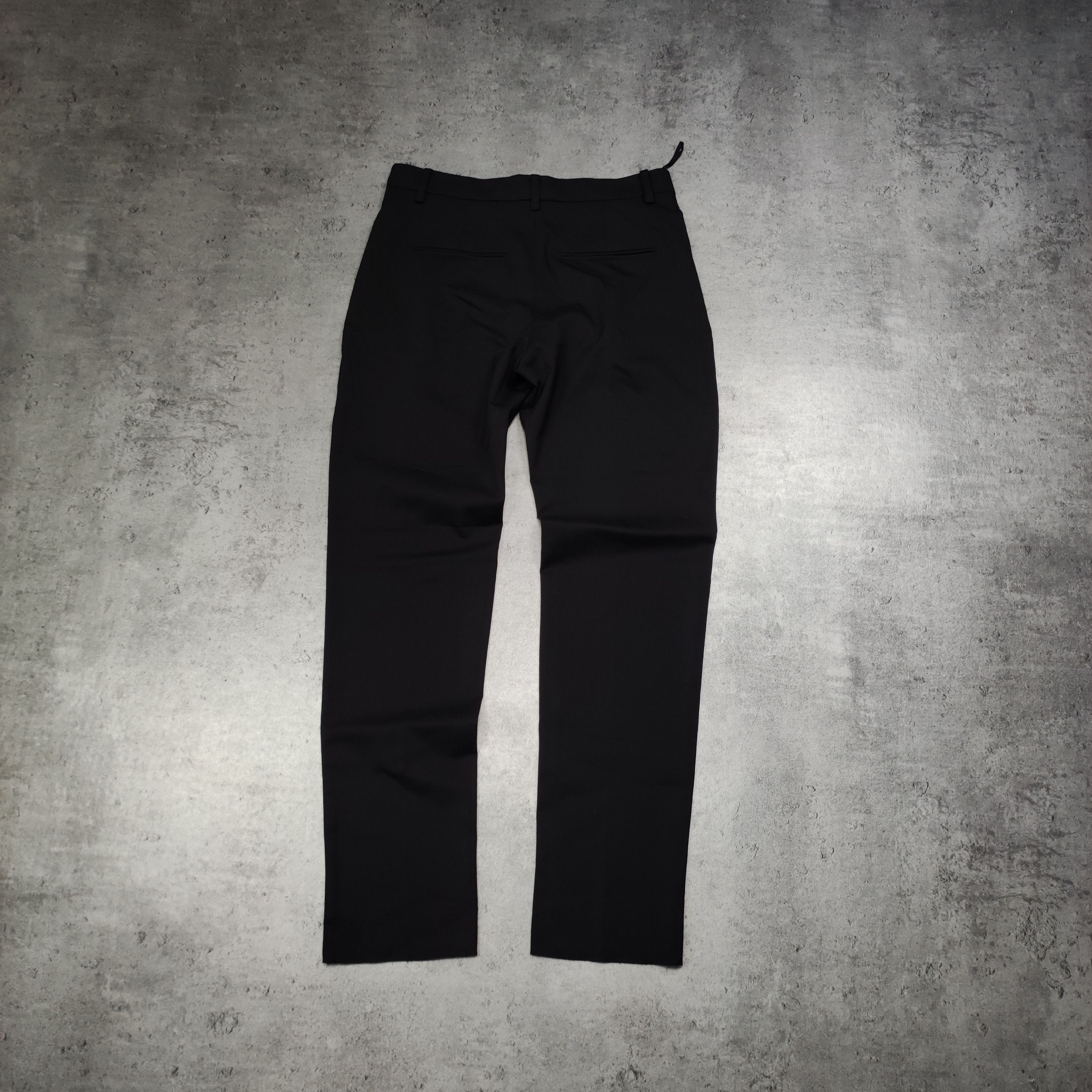 Valentino Luxury Valentino Garavani Black Classic Slim Cropped Pants Size US 30 / EU 46 - 9 Thumbnail