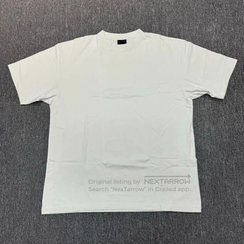 Balenciaga Balenciaga White Crystal Logo Short Sleeve T-shirt. Size US M / EU 48-50 / 2 - 1 Thumbnail