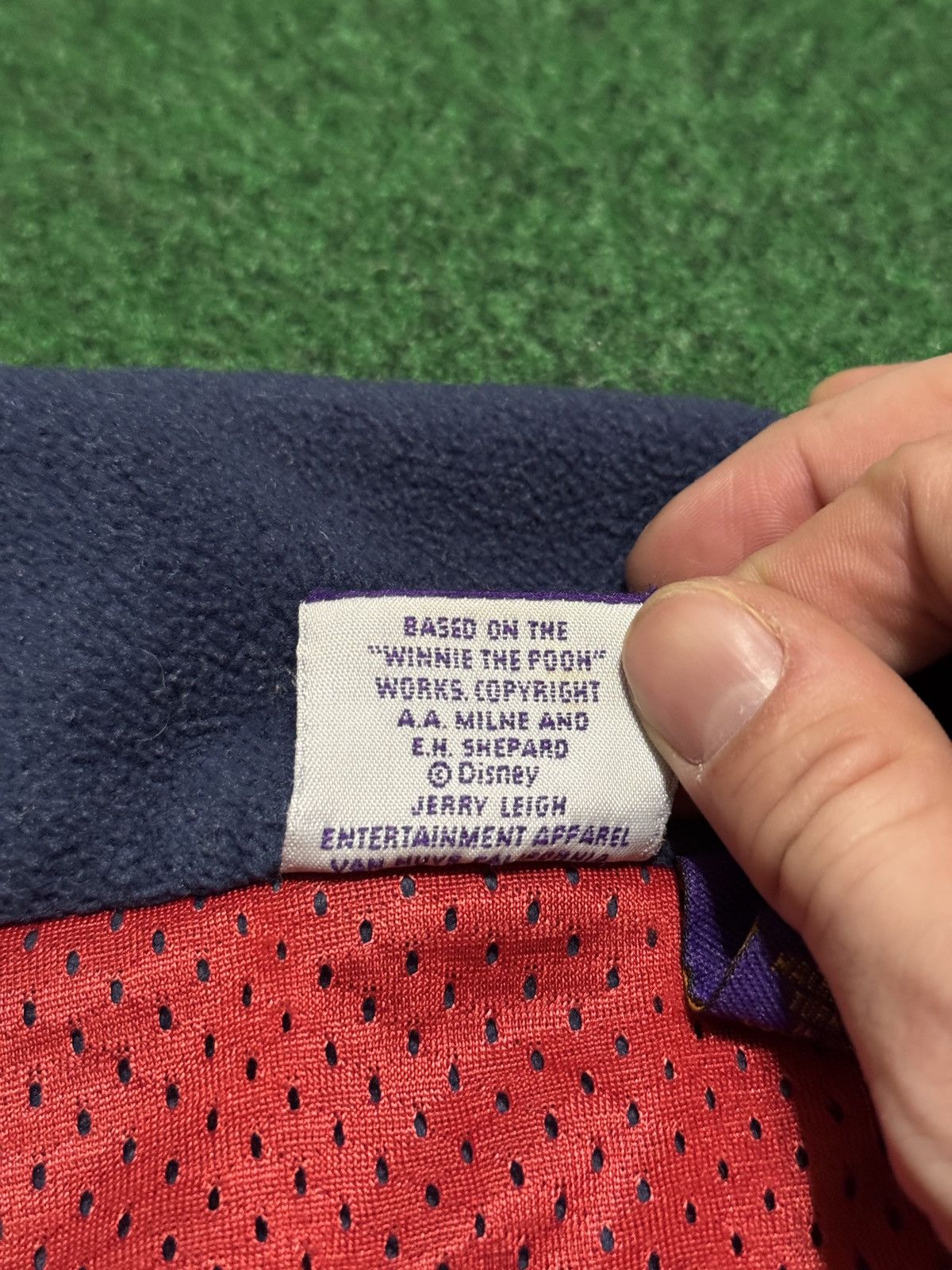 Disney Vintage Winnie The Pooh 1/4 Zip Blue Fleece Med Sweatshirt Size M / US 6-8 / IT 42-44 - 4 Thumbnail