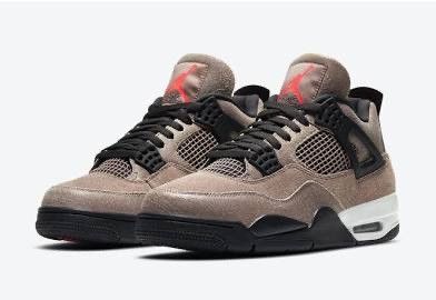 Jordan Brand Jordan 4 Retro Taupe Haze Size US 10.5 / EU 43-44 - 1 Thumbnail