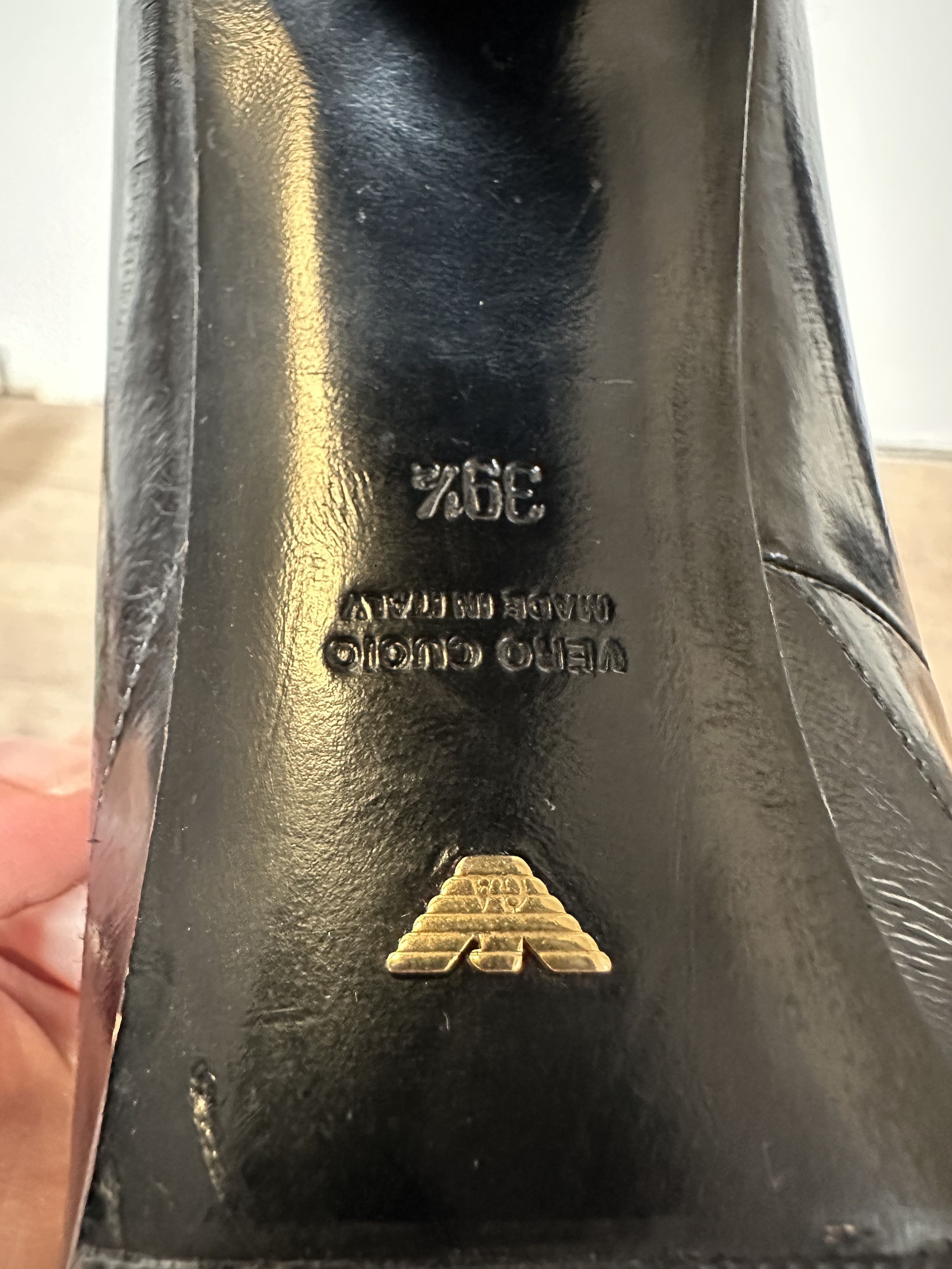 Emporio Armani Vintage Emporio Armani Size US 9.5 / IT 39.5 - 7 Thumbnail