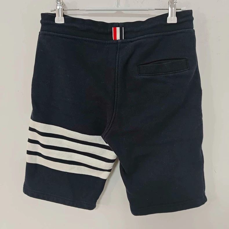 Other Thom Browne size00 Knitted shorts Size US 26 / EU 42 - 3 Thumbnail