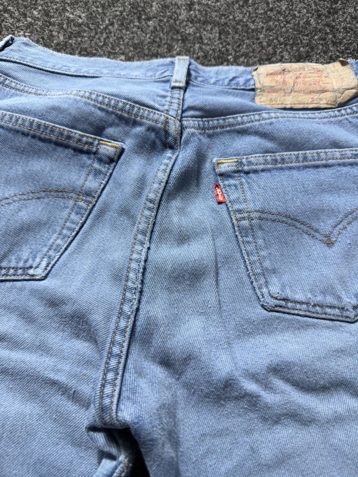 Levi's Vintage Clothing 90s Levi’s 501 USA Distressed Light Wash Straight Leg Jeans Size US 30 / EU 46 - 19 Thumbnail