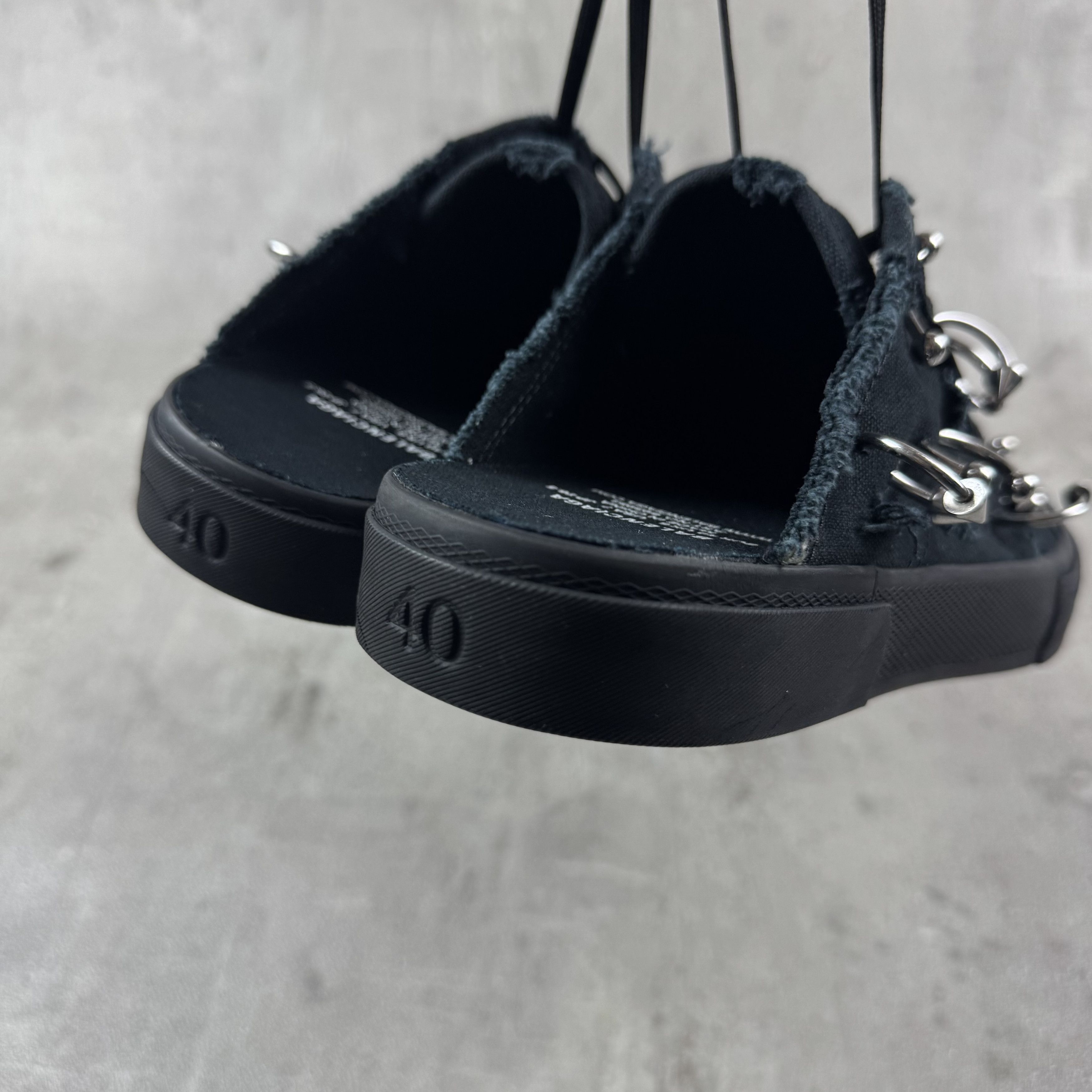Balenciaga BALENCIAGA Piercing Paris Mule Sneakers Size US 7 / EU 40 - 12 Thumbnail