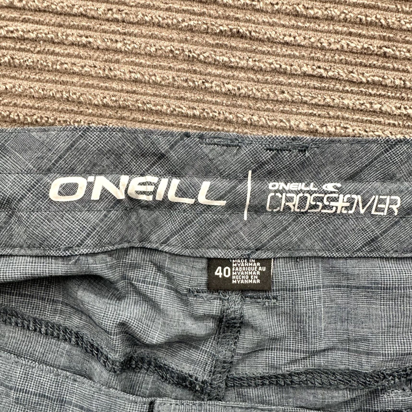 O'Neill O'Neill Shorts Men 40 Dark Navy Multicolor Polyester Spandex 5-Pocket Performance Distressed No Zip Button Logo Size US 40 / EU 56 - 3 Thumbnail