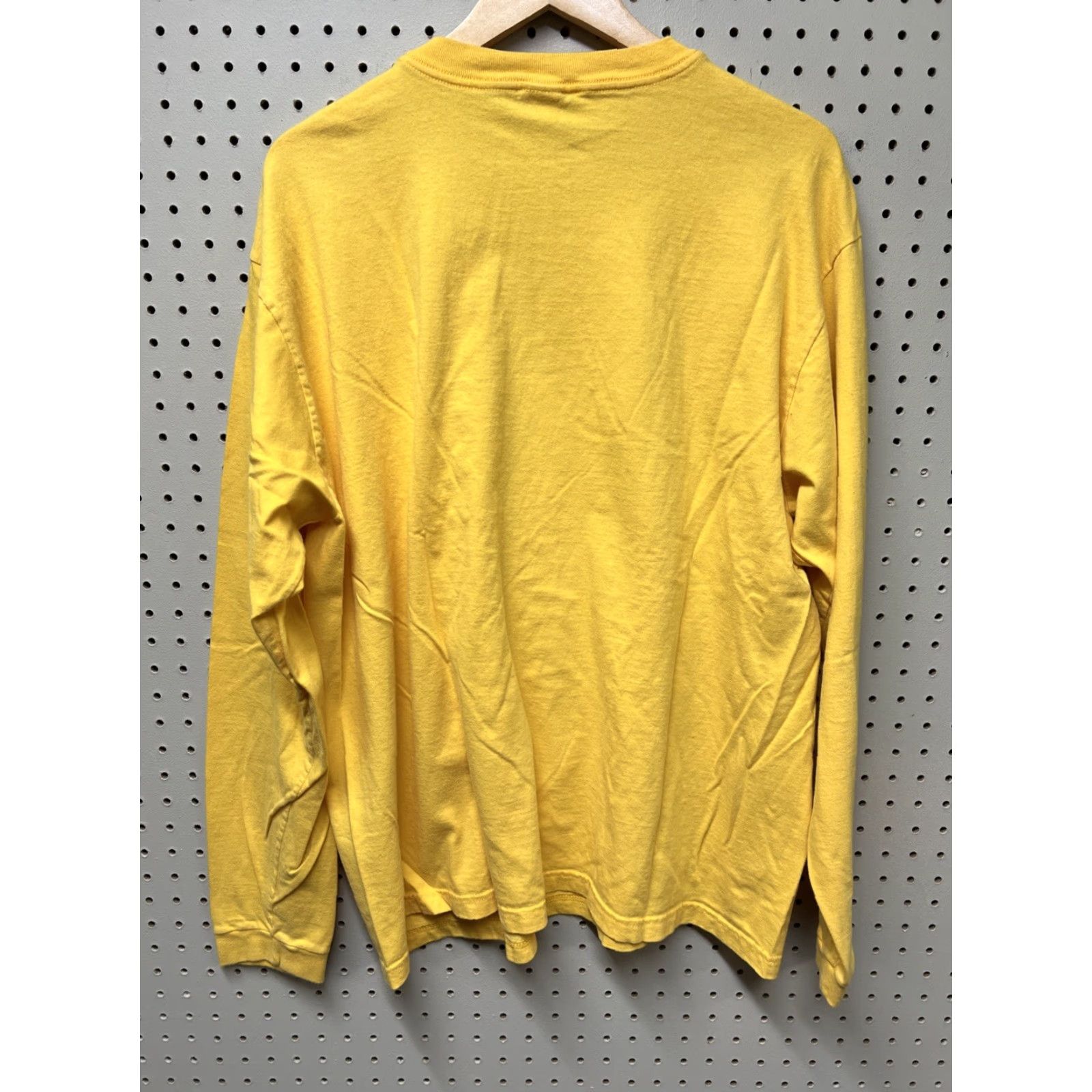 Gap VINTAGE Gap Mens Large T-Shirt Yellow 90s Spell Out Long Sleeve Crew Neck Cotton Knit Distressed Skate Grunge American 2000s Burn Out Size US L / EU 52-54 / 3 - 2 Thumbnail