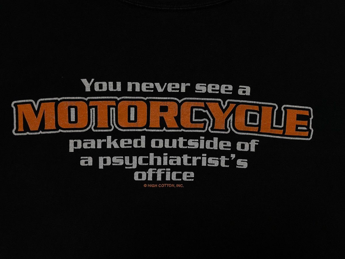 Vintage 1990s never seen a motorcycle outside psyhiatrist office tee Size US L / EU 52-54 / 3 - 3 Thumbnail