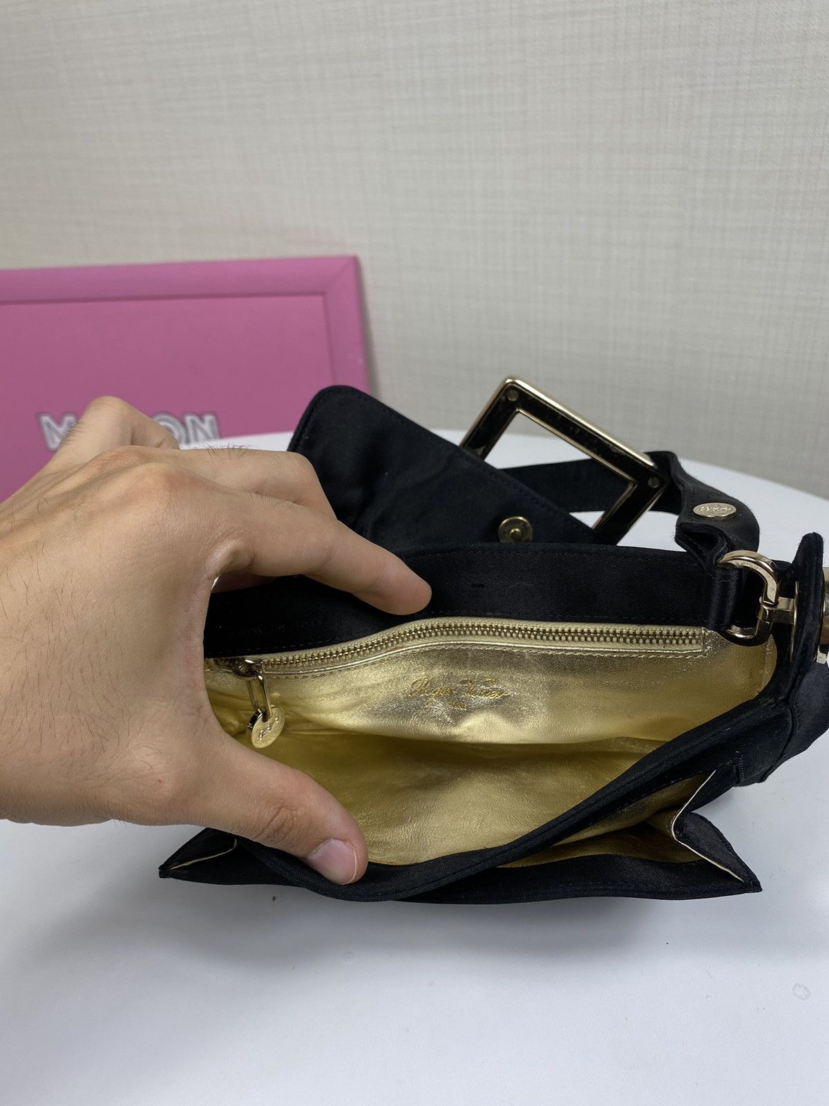 Roger Vivier Roger Vivier Satin Evening Mini Bag Size ONE SIZE - 16 Thumbnail