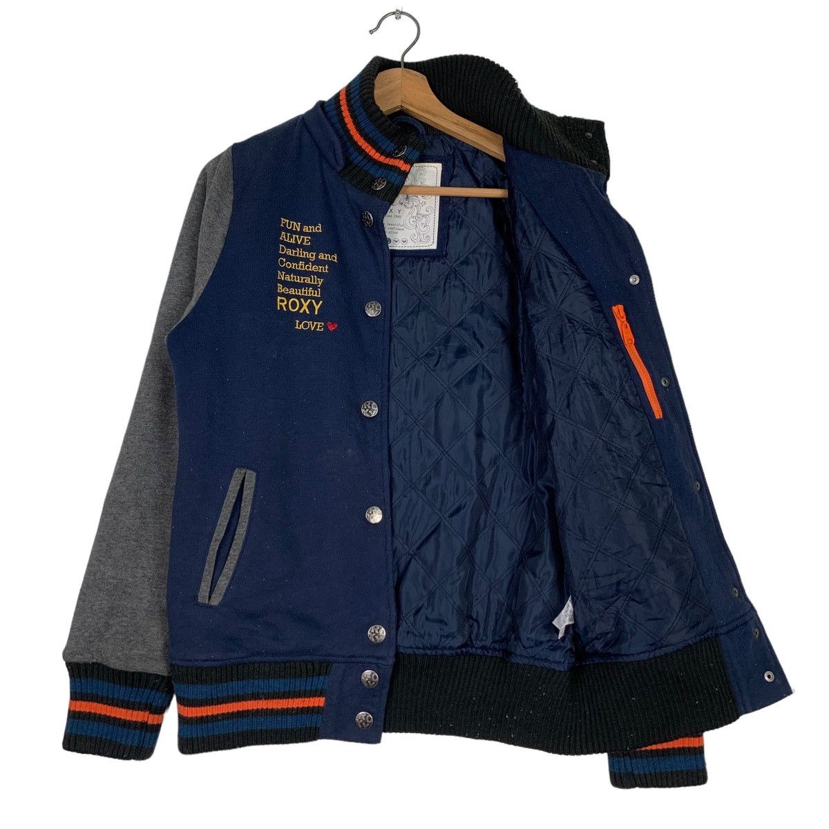 Japanese Brand California ROXY Surf Team Big Logo Varsity #0906-C40 Size US L / EU 52-54 / 3 - 9 Thumbnail