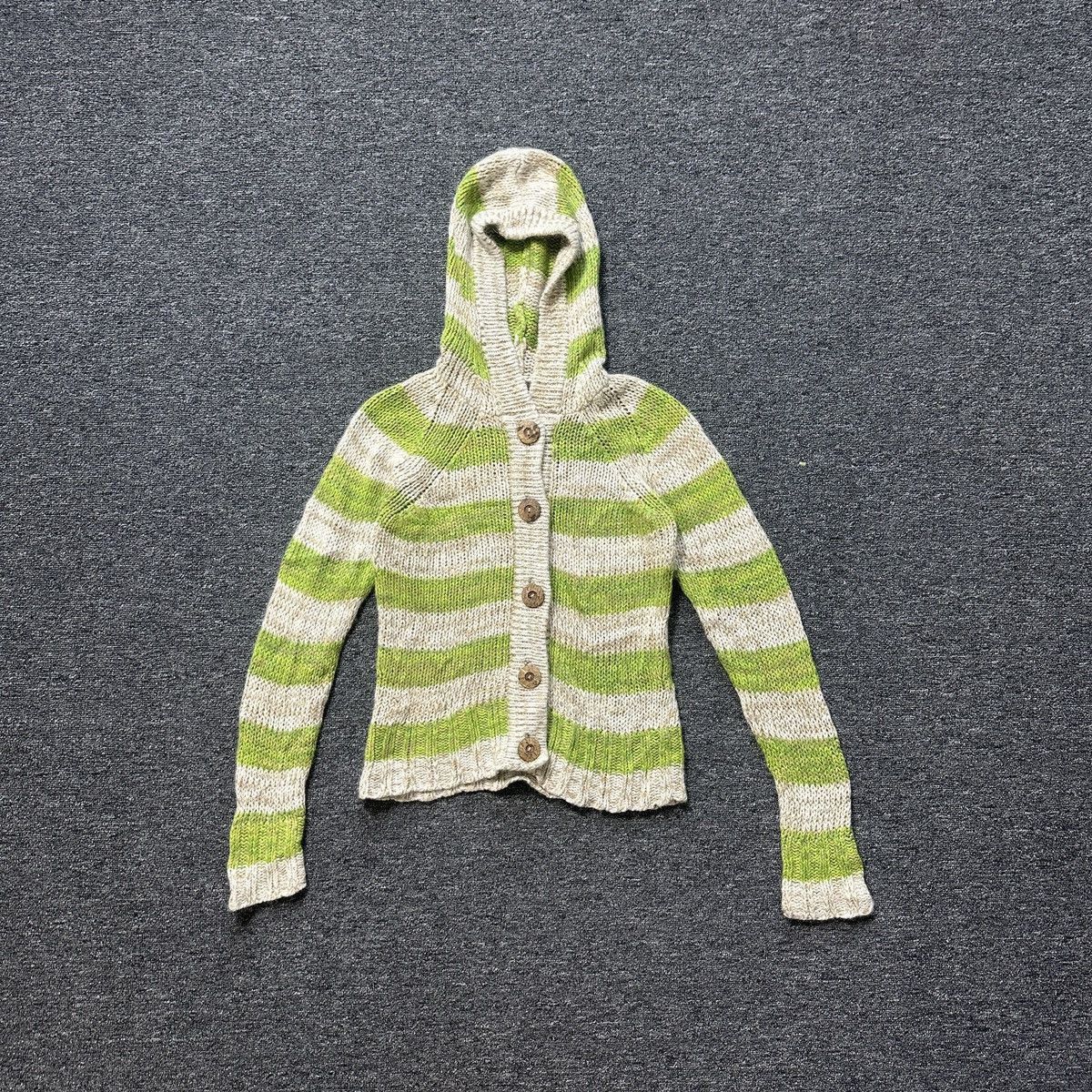 Japanese Brand Y2K FairyCore Mexx Knit Button Sweater Size M / US 6-8 / IT 42-44 - 1 Thumbnail