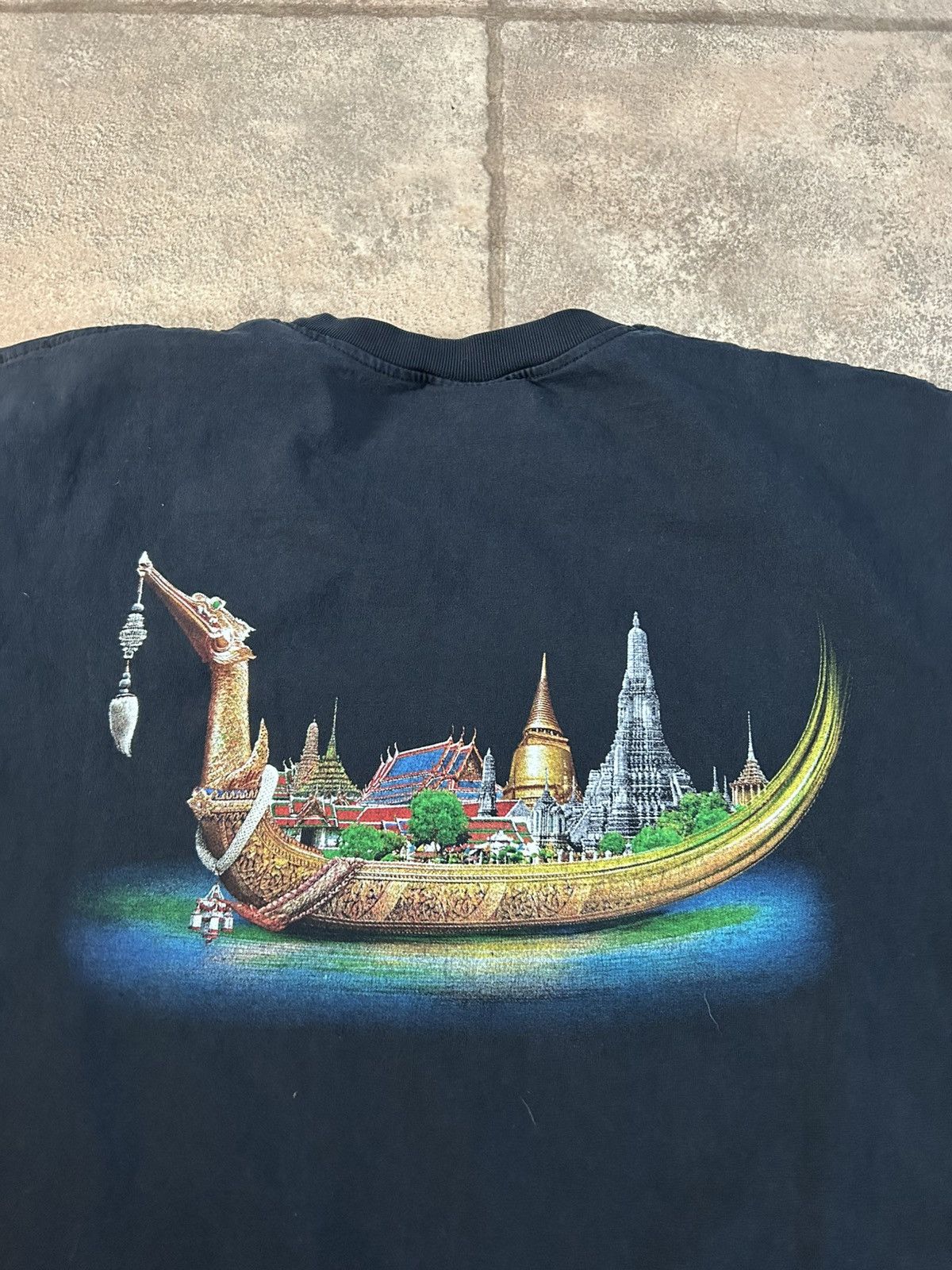 Vintage Vintage Joligold Thailand graphic print tshirt Size US XL / EU 56 / 4 - 3 Thumbnail