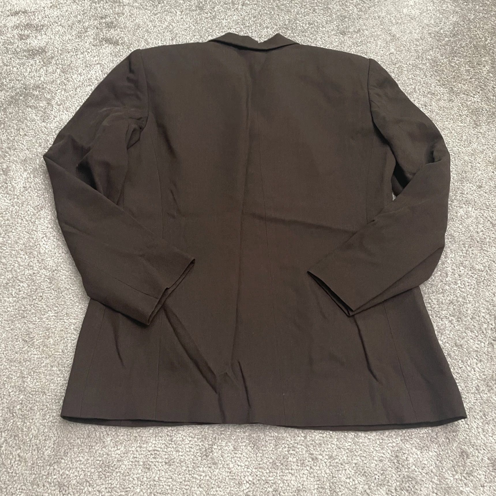 Liz Claiborne VINTAGE Liz Claiborne Blazer Jacket Womens 4P Petite Dark Brown 6 Buttons Work Shirt Size S / US 4 / IT 40 - 2 Thumbnail