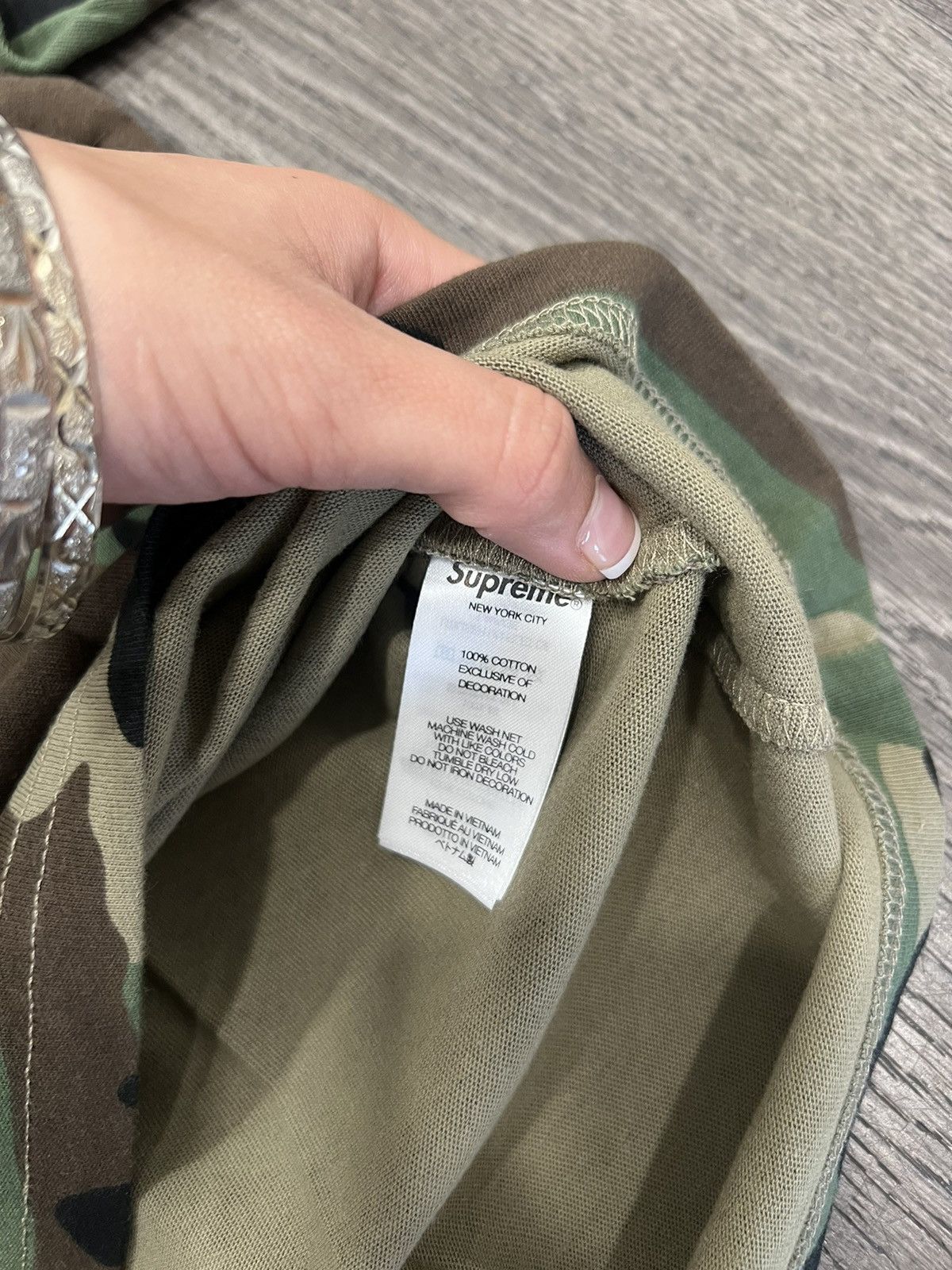 Supreme Supreme Capital Woodland Camo Tee Sz L DS Size US L / EU 52-54 / 3 - 3 Thumbnail