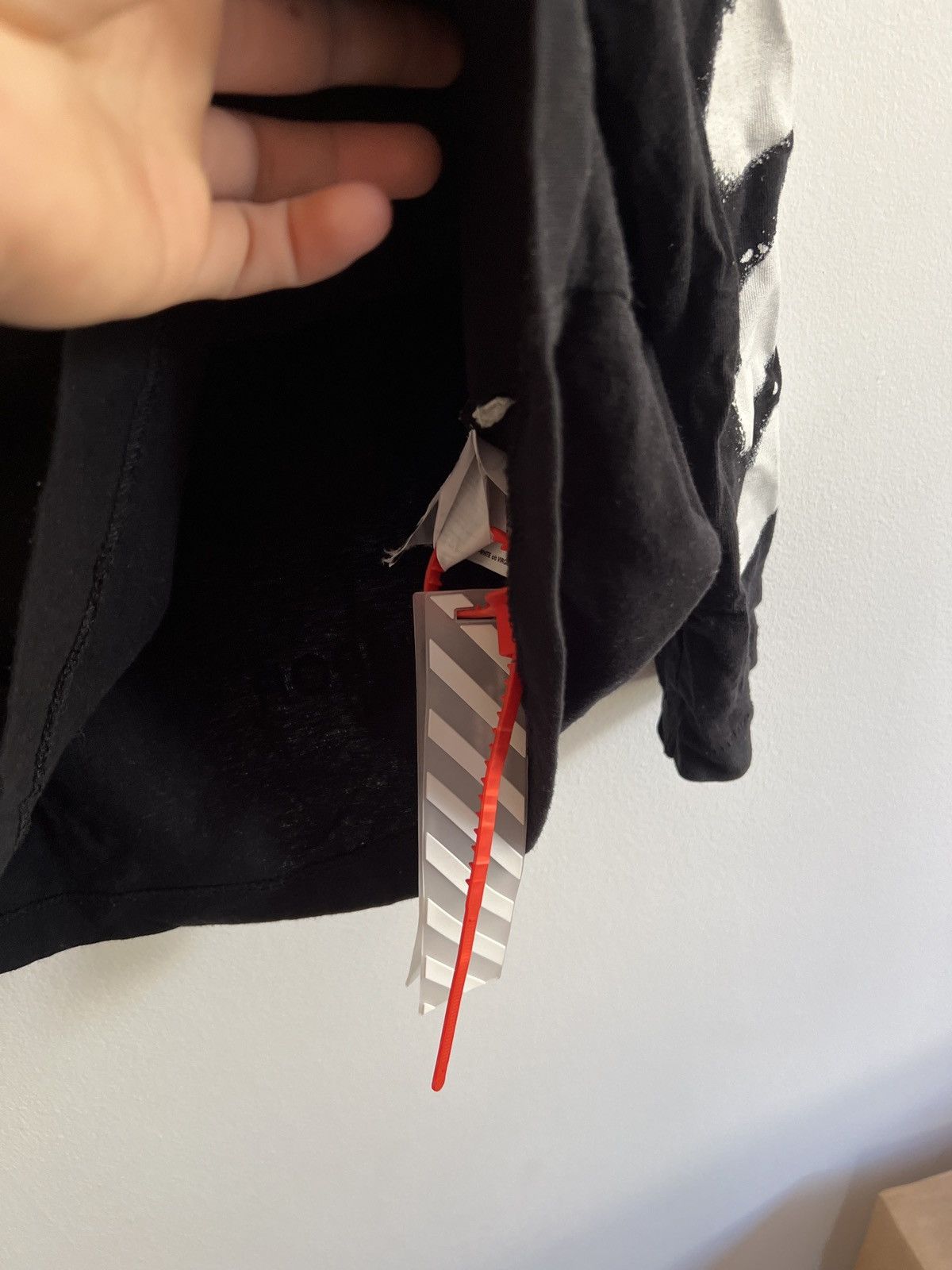 Off-White Off white spray paint Long sleeve TEE Size US M / EU 48-50 / 2 - 9 Thumbnail