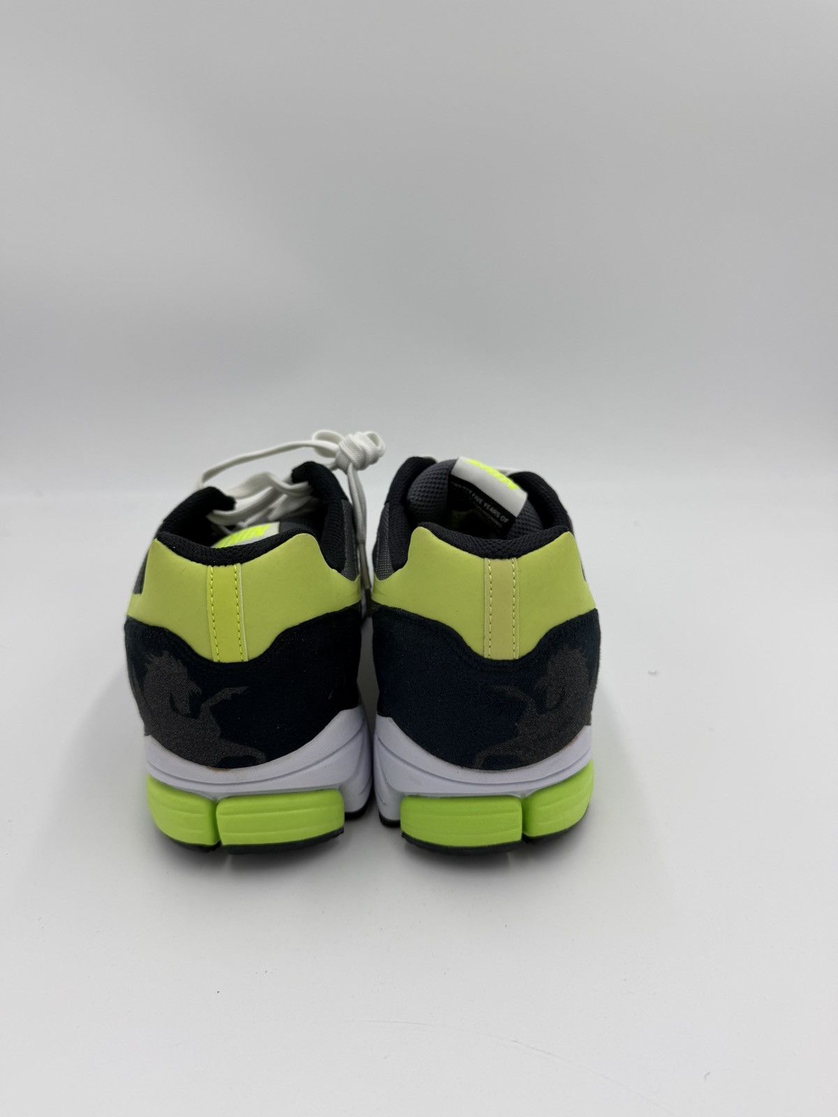 Nike Air Pegasus 25 SE Friends & Family Wooden box w/ Accesories Size US 10 / EU 43 - 2 Thumbnail