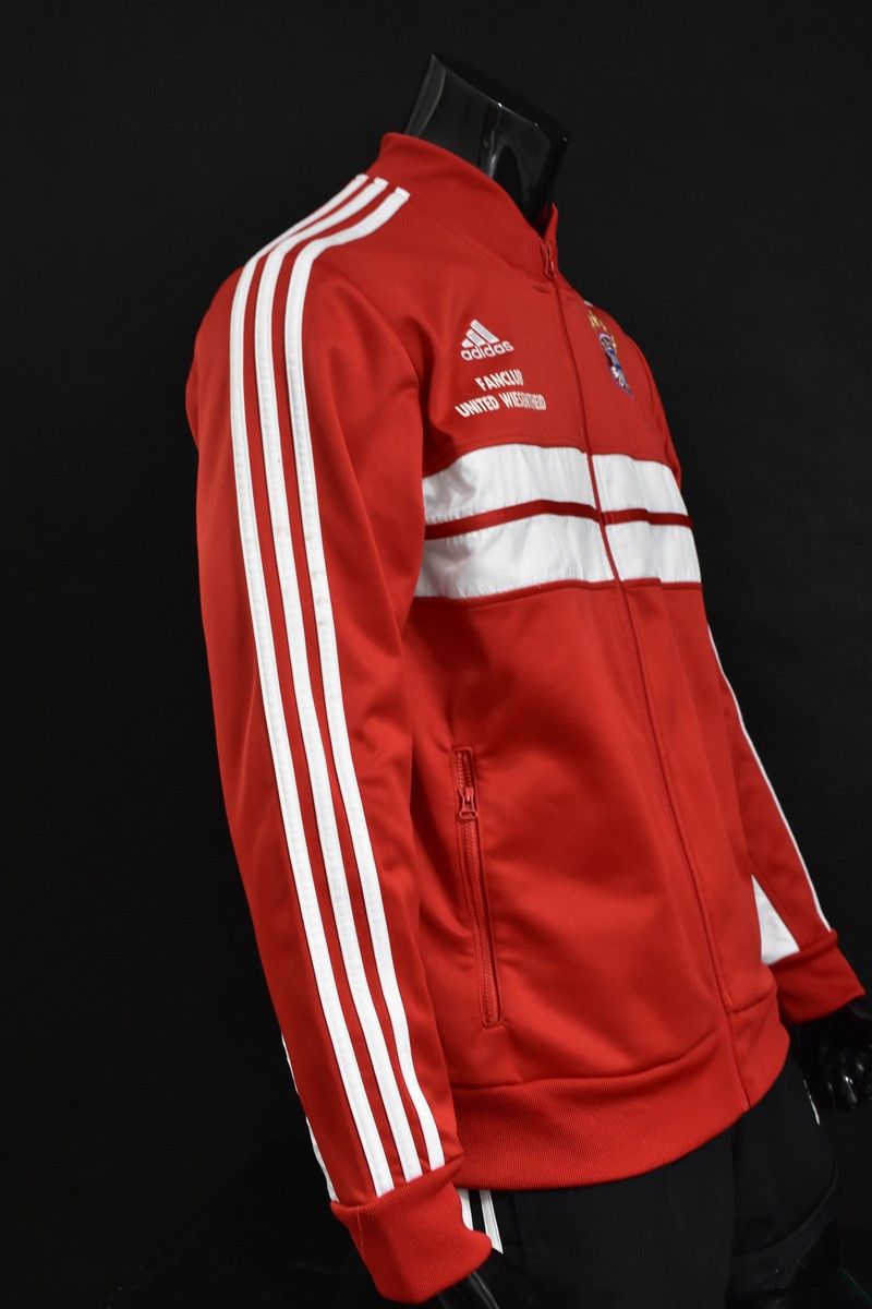 Adidas adidas Bayern München FANCLUB 2013 Jacket SIZE M (adults) Size US M / EU 48-50 / 2 - 3 Thumbnail