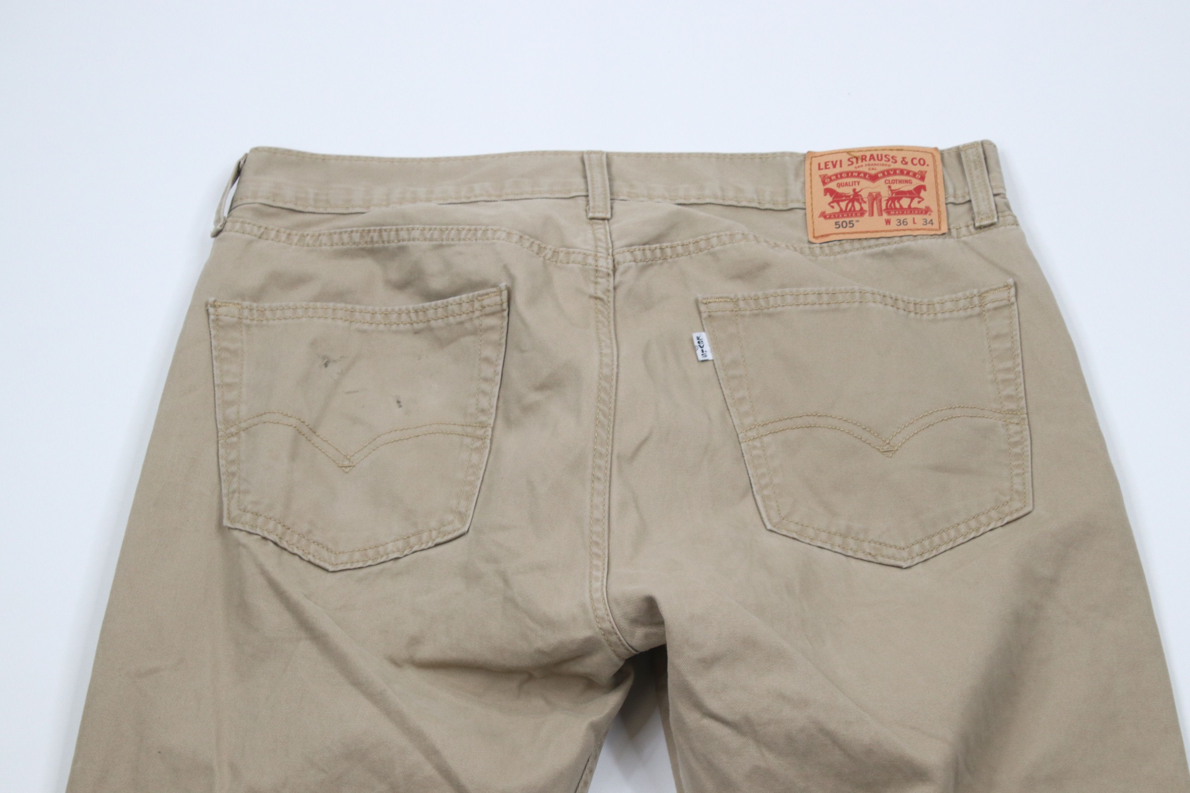 Levi's × Vintage Vintage Y2K Levis 505 Regular Fit Pants Khaki Beige Cotton Size US 36 / EU 52 - 9 Thumbnail