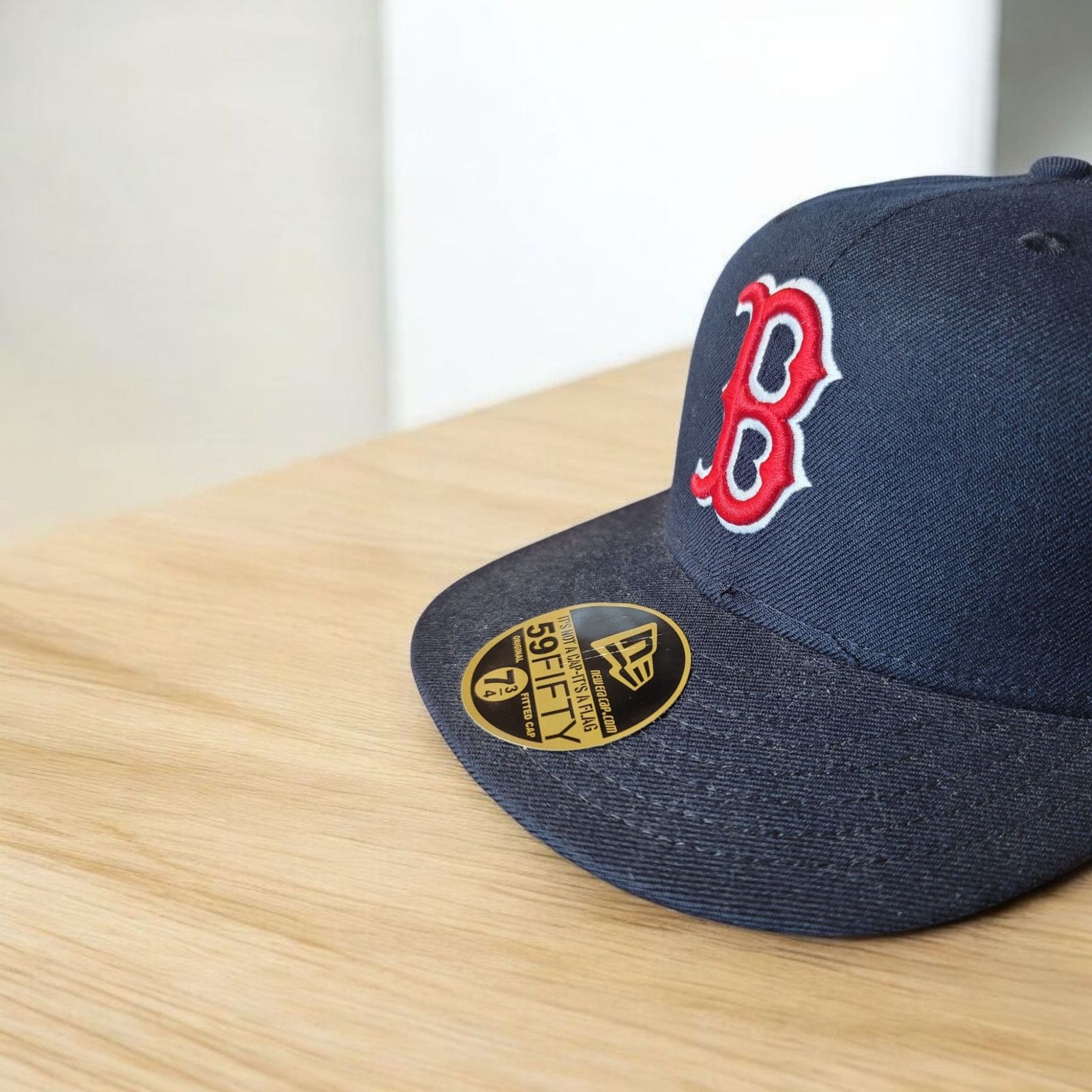 New Era 2004 100% Wool Boston Red Sox New Era Hat 7 3/4 Made in USA Size ONE SIZE - 2 Thumbnail