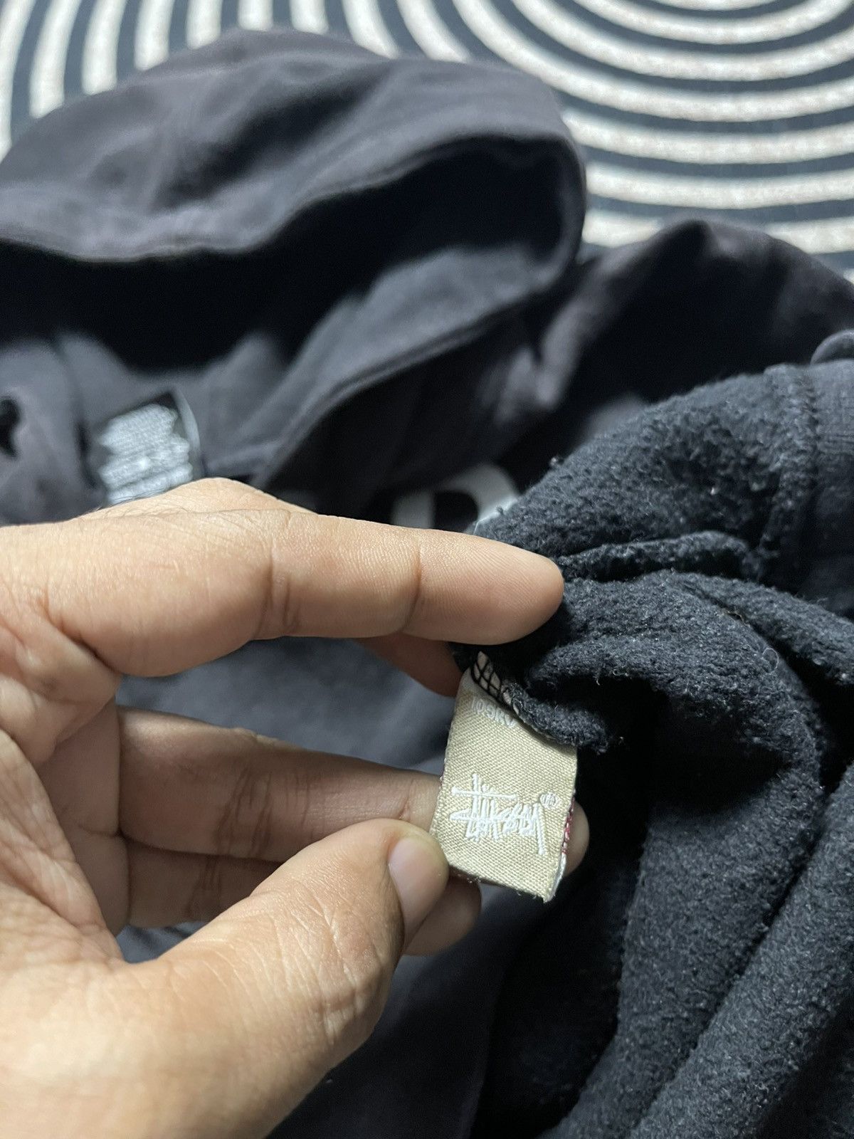 Stussy VINTAGE STUSSY “KNOWLEDGE IS KING”WORLDWIDE SUN FADED HOODIE Size US S / EU 44-46 / 1 - 10 Thumbnail