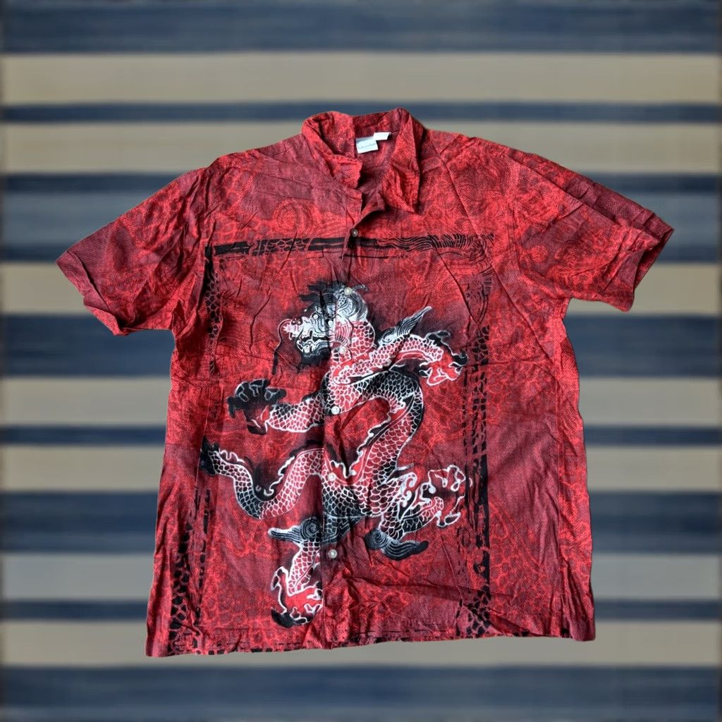Vintage VINTAGE Utility Dragon Button Up Hawaiian Shirt Men’s XL Red Cotton Rayon Short Sleeve Camp Collar Button-Down Hawaii Y2K Grunge Streetwear Size US XL / EU 56 / 4 - 1 Thumbnail