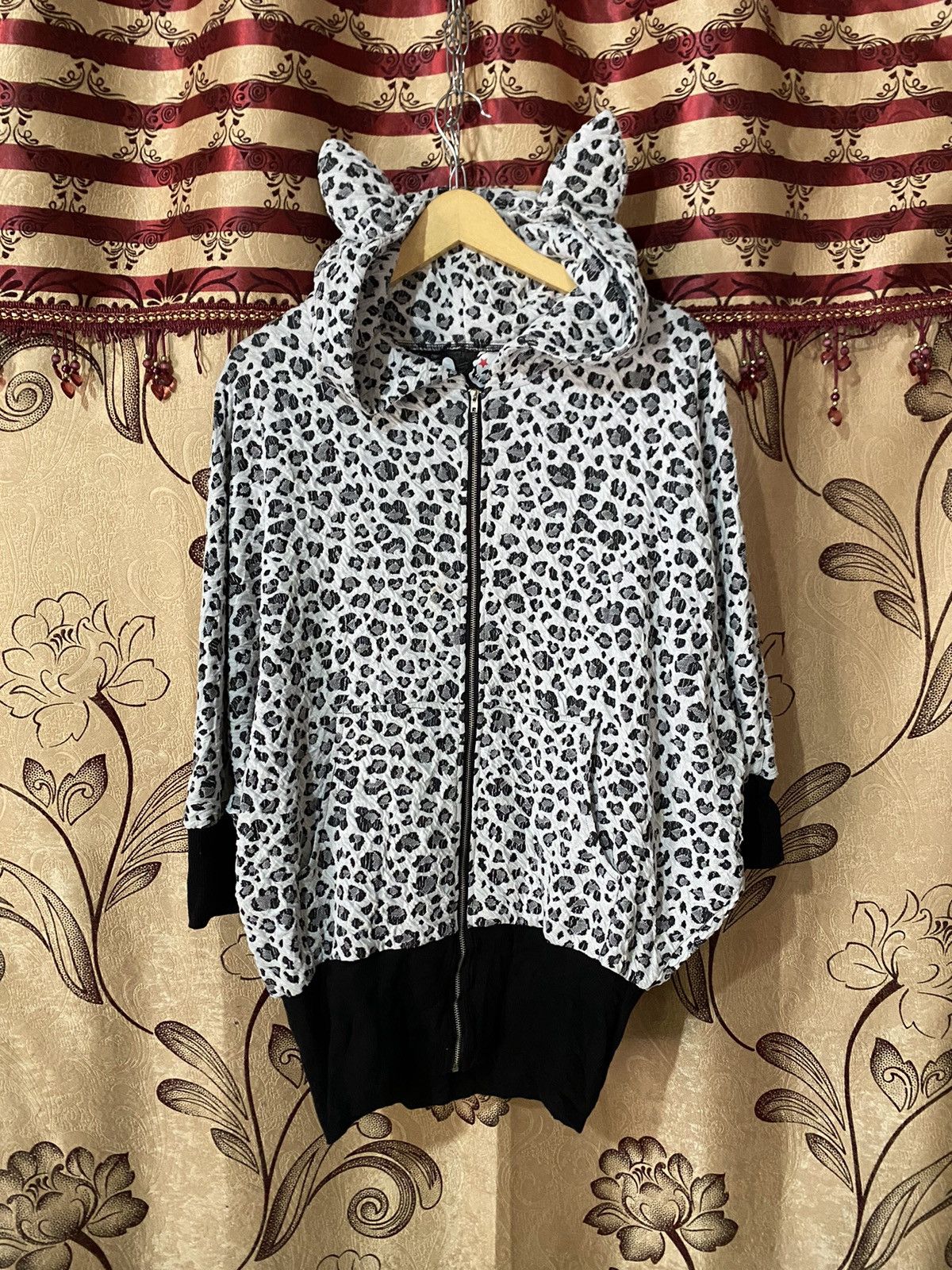 Hysteric Glamour Japanes glavil devil fuzzy hoodie oversize gothic style Size L / US 10 / IT 46 - 1 Thumbnail