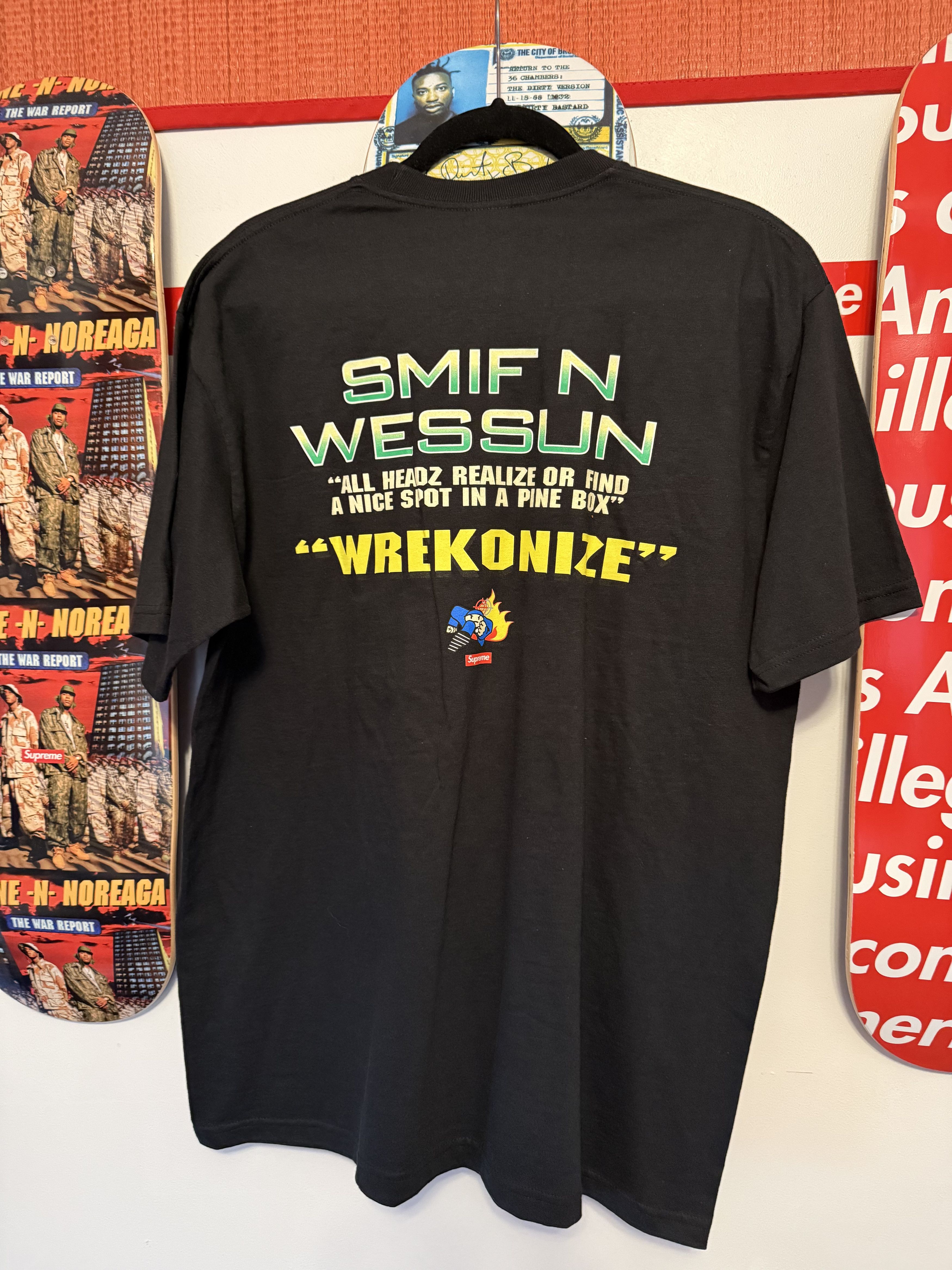 Supreme Supreme Dah Shinin T Size US L / EU 52-54 / 3 - 2 Thumbnail