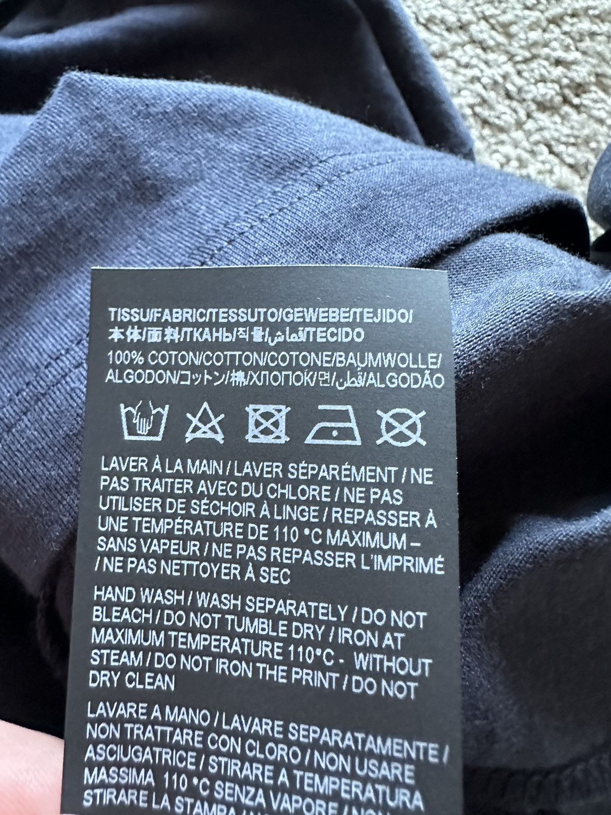 Saint Laurent Paris $620 FW23 Saint Laurent reverse logo dark navy t shirt L Size US L / EU 52-54 / 3 - 16 Thumbnail